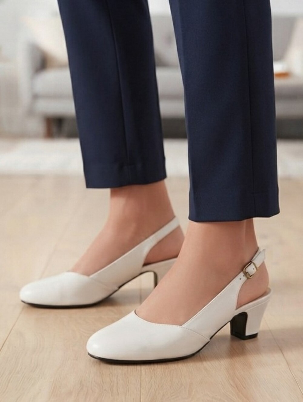 NIB Auditions White Slingback Heels Classic Office Pumps Women’s Size 10D